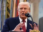 Verificando a afirmação de Trump de que a Venezuela roubou petróleo e terras dos EUA