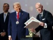 “Isto é histórico”: Presidentes da FIFA e da UEFA são acusados de ajudar nos crimes de guerra de Israel