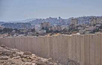 Israel avança com vasto assentamento ilegal no coração da Cisjordânia