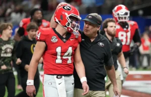 Smart da Geórgia aposta na quarta descida com resultados mistos na derrota do CFP para Ole Miss