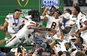 College Football Playoff: Uma rápida olhada nas semifinais, já que Miami é o mais recente campeão nacional restante
