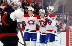 Golpes rápidos de Caufield e Anderson ajudam os Canadiens a se recuperarem para a vitória por 7 a 5 sobre os Hurricanes