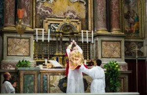 A missa em latim é para malucos?