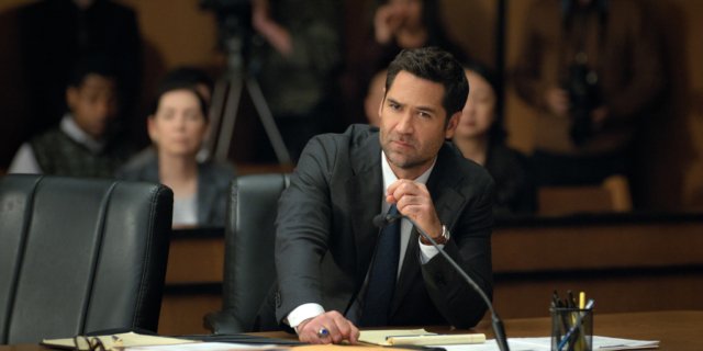The_Lincoln_Lawyer_n_S4_E9_00_25_52_09R.jpg