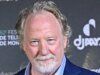 Timothy Busfield comparece ao tribunal em caso de abuso sexual