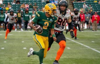 QB canadense Tre Ford lançado por Edmonton Elks antes do bônus de escalação fora de temporada da CFL