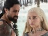 Emilia Clarke ficou ‘magoada’ e ‘realmente chateada’ pelo especialista em linguagem de ‘Game of Thrones’ que criticou seu sotaque dothraki; Mas ele agora esclarece que isso nunca foi verdade