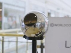 O assustador serviço de verificação de varredura ocular de Sam Altman está chegando a uma loja Gap perto de você