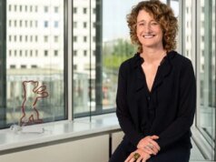 Petição em apoio à chefe da Berlinale, Tricia Tuttle, chega a quase 700 membros da indústria cinematográfica