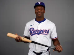 Rangers perdem o principal candidato, o infielder Sebastian Walcott, devido a lesão e cirurgia da UCL