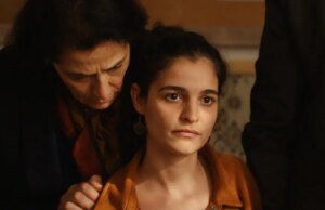 Crítica de ‘In a Whisper’: Um funeral revela segredos enterrados no mistério emocional da família de Leyla Bouzid