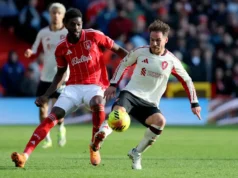 Liverpool conquista vitória no drama Mac Allister VAR no City Ground