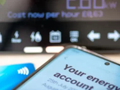 As contas de energia domésticas típicas cairão £ 117 por ano em abril