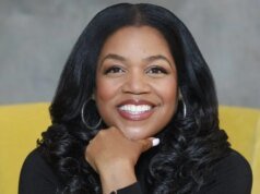 A chefe de ‘Beyond the Gates’, Sheila Ducksworth, reflete sobre o primeiro ano da novela da CBS, o crossover de ‘The Young and the Restless’ e a foto de convidado de Gayle King