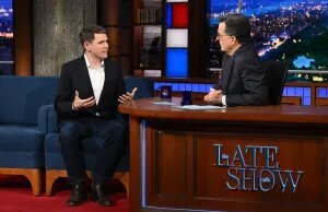 Por que a aparição do senador Jon Ossoff no programa ‘The Late Show’ da CBS não acionará a regra de tempo igual da FCC, mas a de James Talarico poderia ter