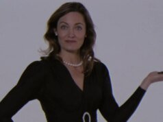 Talvez ela tenha nascido com isso. Talvez seja. . . Outra coisa