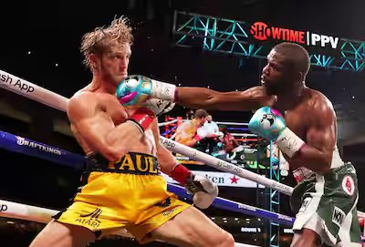 Floyd Mayweather faz uma espécie de retiro