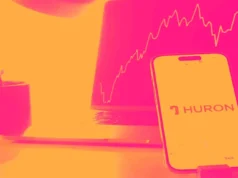 Por que as ações da Huron (HURN) estão caindo hoje