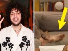 "Eu tenho ótimos pés!": Benny Blanco está defendendo sua higiene depois que seus pés sujos se tornaram virais