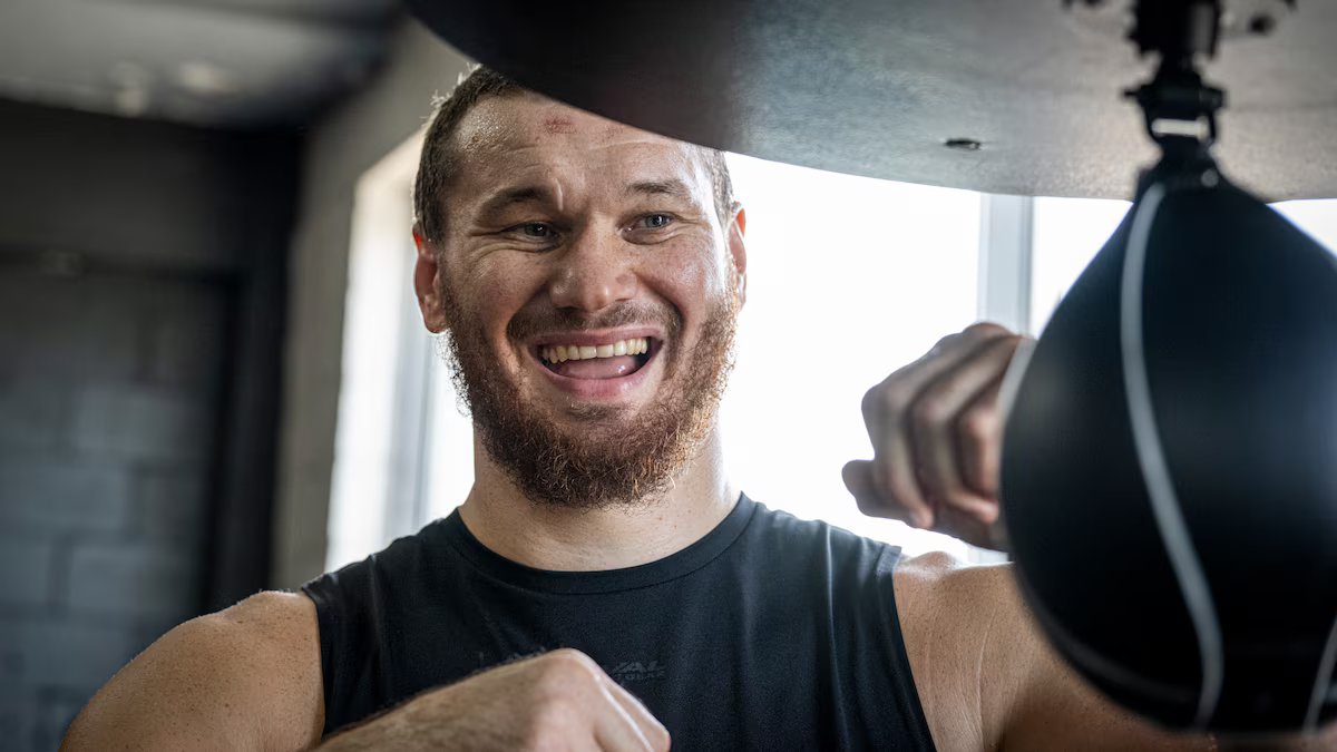 «Une ocasional en ou pour Arslanbek»