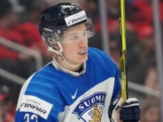 Itália 2026: Oliver Kapanen laissé de côté para a primeira partida da Finlândia