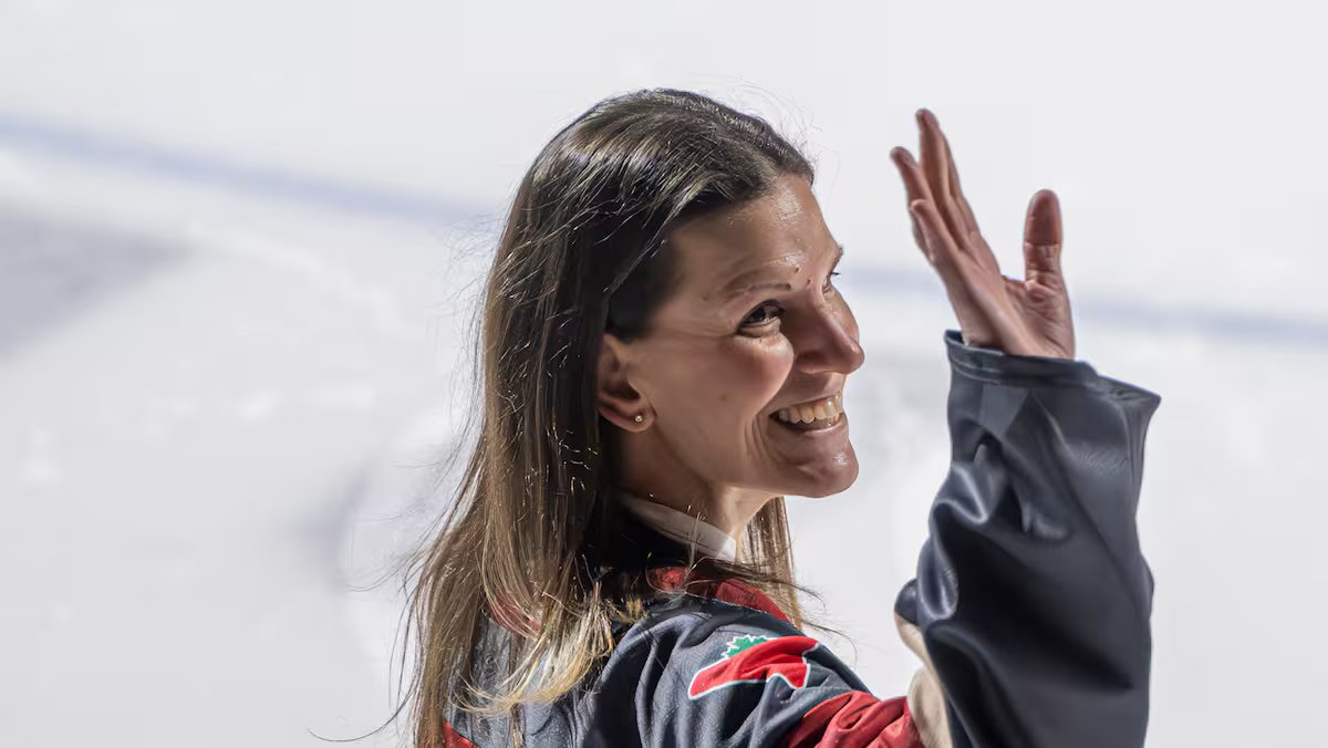 « Elle a encore Tellement à Donner » : Kim St-Pierre souhaite revoir Marie-Philip Poulin aux Jeux de 2030