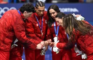 Patinage de vitesse sur courte piste aux Jeux olympiques: nos patineurs se couvrent d’argent au relais mixte