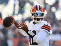 O GM do Browns, Andrew Berry, não vai especular sobre quem começará no QB, mas descreve o que a equipe quer de Shedeur Sanders