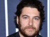 Adam Pally estrelará como ‘bilionário americano excêntrico’ na série de comédia baseada na Nova Zelândia ‘The Sanctuary’