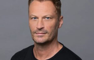 Diretor de entretenimento global da Fremantle, Andrew Llinares, deixando o cargo