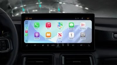 CarPlay-Liquid-Glass-Light.jpg