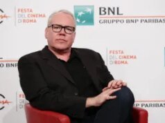 O autor de ‘American Psycho’, Bret Easton Ellis, diz que as principais estrelas “recusaram” o papel de Patrick Bateman