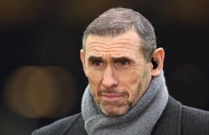 Martin Keown faz uma reivindicação bizarra do título do Arsenal depois que o Manchester City venceu o Liverpool