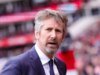 Edwin van der Sar diz que o Manchester United está vendendo jogadores de “tremenda qualidade”