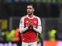 A estrela do Arsenal pode perder o resto da temporada, enquanto especialista em lesões explica o dilema da Copa do Mundo