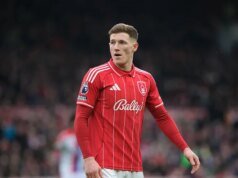 O alvo do Man Utd e do Chelsea, Elliot Anderson, fala sobre links de transferência