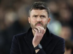 Michael Carrick faz reivindicação a Benjamin Sesko após empate do Manchester United com o West Ham