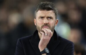 Michael Carrick faz reivindicação a Benjamin Sesko após empate do Manchester United com o West Ham