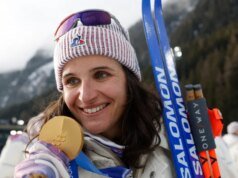 Atleta olímpico de inverno ganha medalha de ouro meses depois de receber pena de prisão por roubar companheiro de equipe