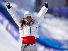 Há um problema com as medalhas dos Jogos Olímpicos de Inverno que significa que elas continuam quebrando