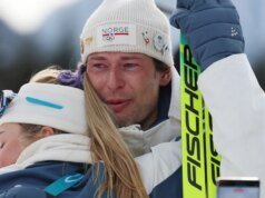 Medalhista olímpica admite ter traído a namorada e luta contra as lágrimas em entrevista pós-vitória: ‘Eu gostaria de poder compartilhar isso com ela’