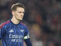 Martin Odegaard fornece atualizações sobre lesões depois de mancar no jogo contra o Brentford