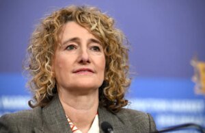 A chefe da Berlinale, Tricia Tuttle, sugere reação política e festival de enfraquecimento de risco “Gotcha Moments”