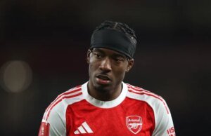 Por que a estrela do Arsenal, Noni Madueke, é vaiada pelos torcedores do Wolves