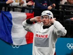 Jogador de hóquei no gelo banido dos Jogos de Inverno por ‘violar o espírito olímpico’