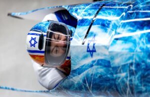 Jogos Olímpicos de Inverno: Rede de TV Suíça remove comentário viral criticando o atleta israelense de bobsled por seu “apoio ao genocídio em Gaza”