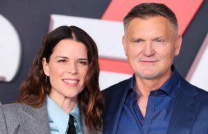 Kevin Williamson e Neve Campbell já começaram o brainstorming de ‘Scream 8’: “Neve teve essa ótima ideia”