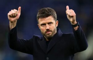 Lenda do Manchester United avisa Michael Carrick que ele enfrenta um ‘enigma’ neste fim de semana
