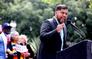 O candidato a prefeito de LA, Nithya Raman, “decepcionado” Casey Wasserman ainda é apoiado pelo conselho do LA28, apesar das conexões com Jeffrey Epstein