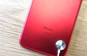 A cor característica do iPhone 18 Pro pode ser vermelho escuro